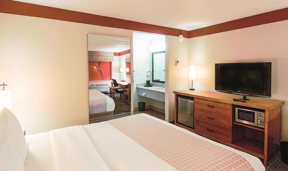 La Quinta By Wyndham Chicago Tinley Park Hotel Buitenkant foto