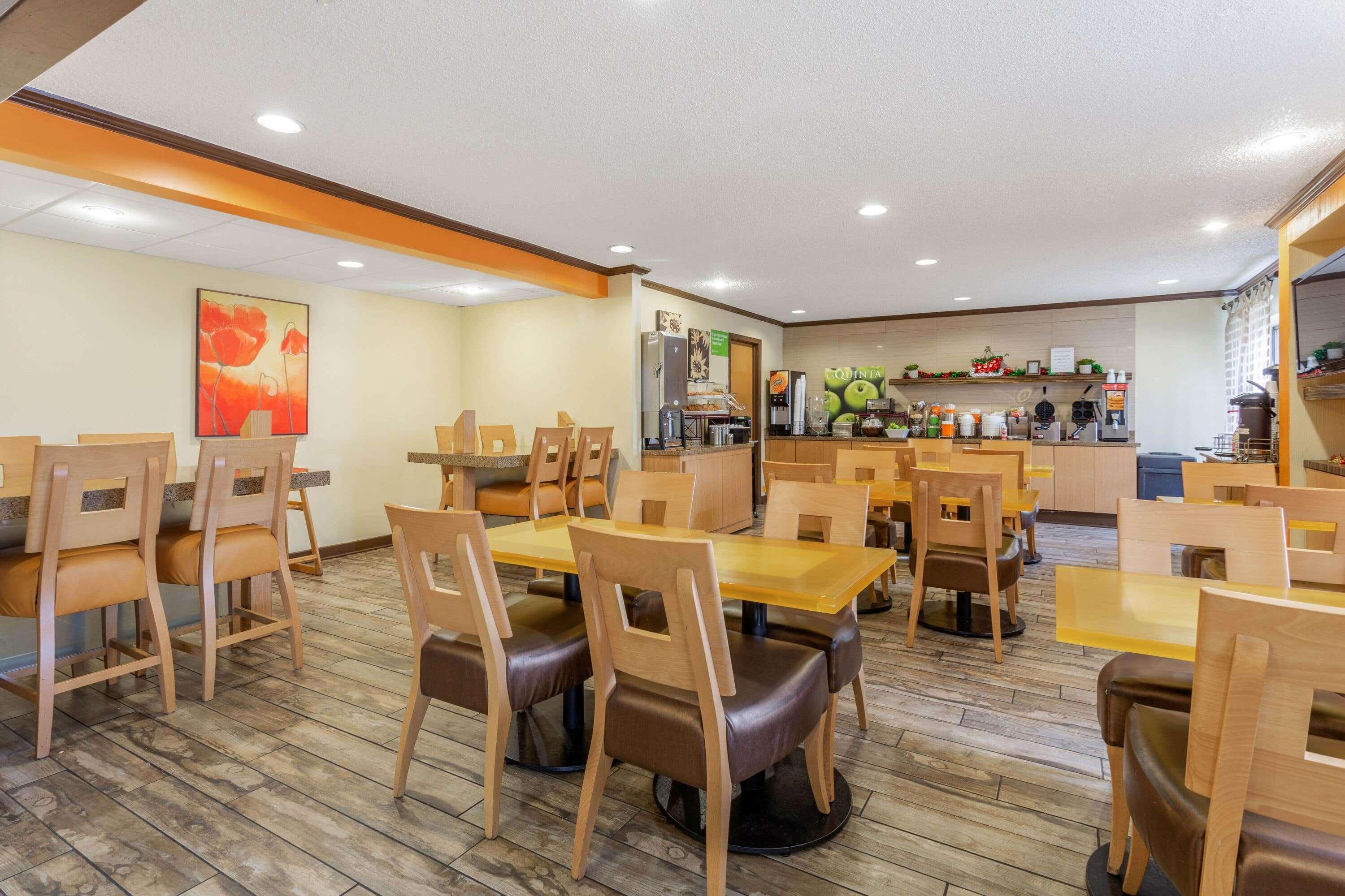La Quinta By Wyndham Chicago Tinley Park Hotel Buitenkant foto